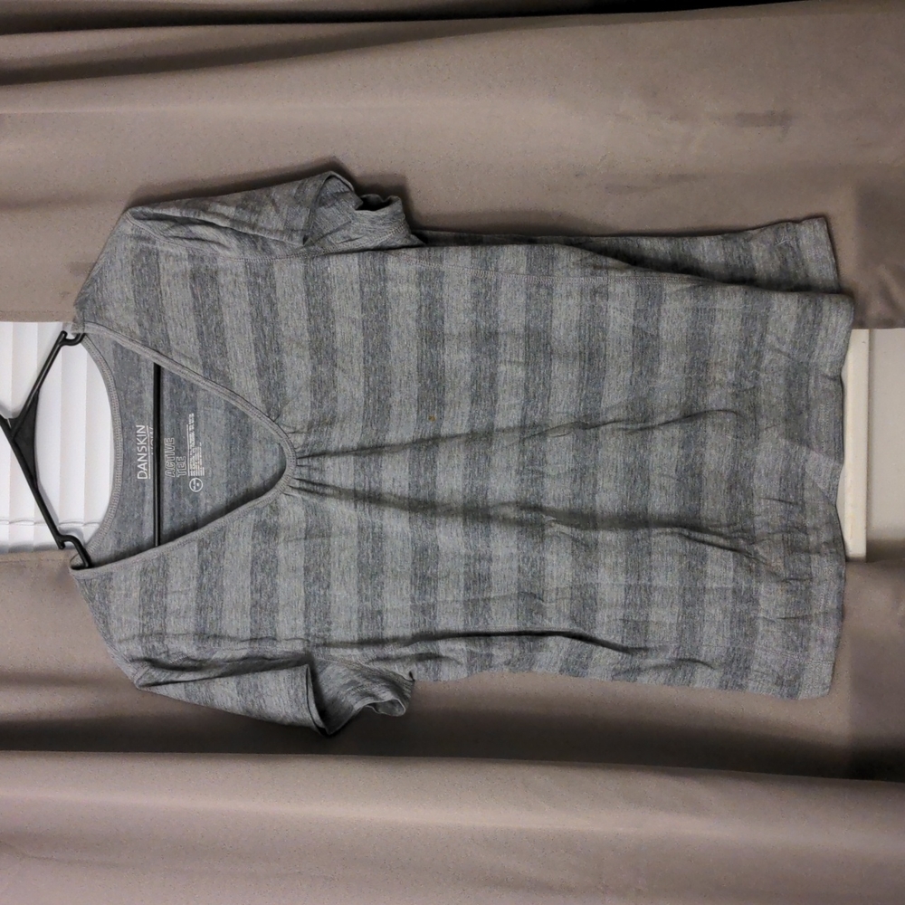 Active Tee stripe gray and dark gray